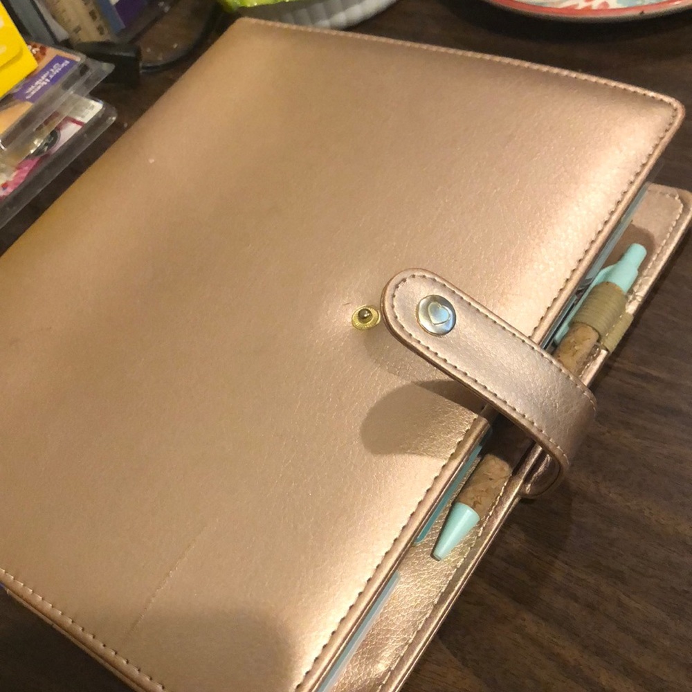 Create 365 happy planner cover—metallic gold